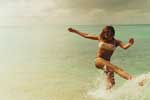 Скачать бесплатно фото девушки на пляже